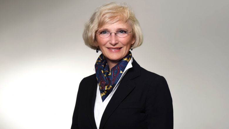 Dr. Sabine Leuwer